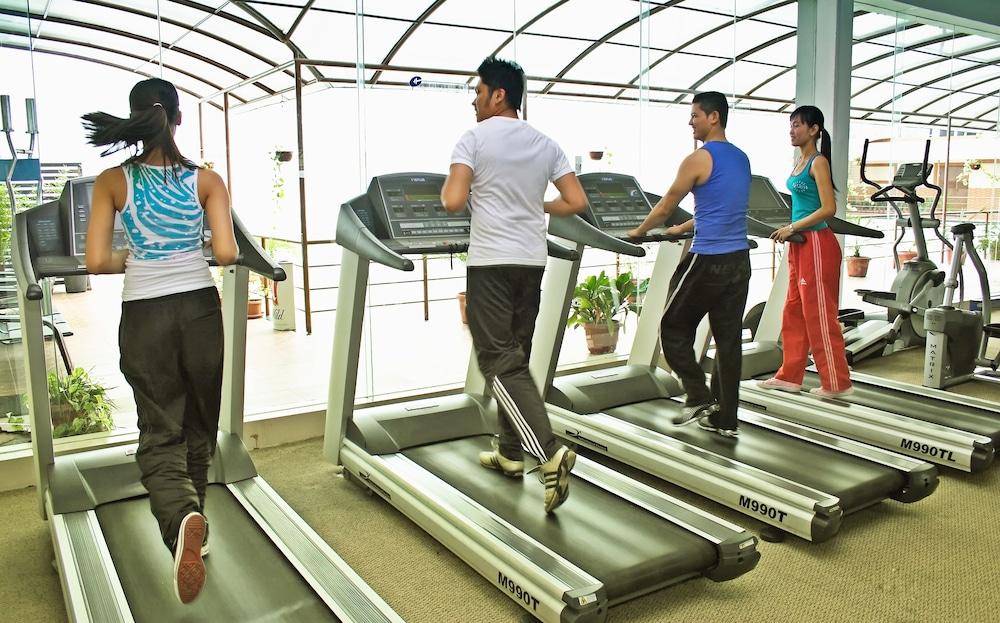 Grand Elite Hotel Pekanbaru Ngoại thất bức ảnh